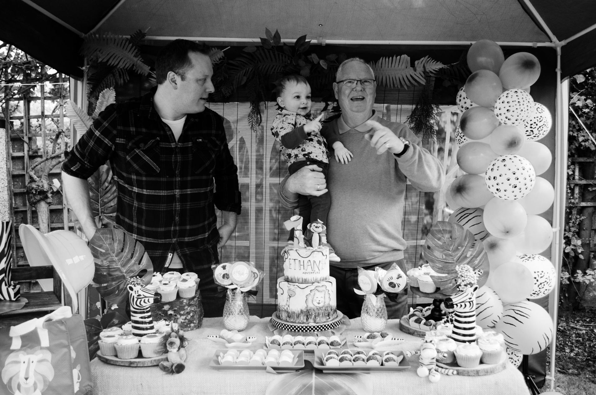 Foto Ethan is 1! Foto Ethan is 1! - Imagem 34