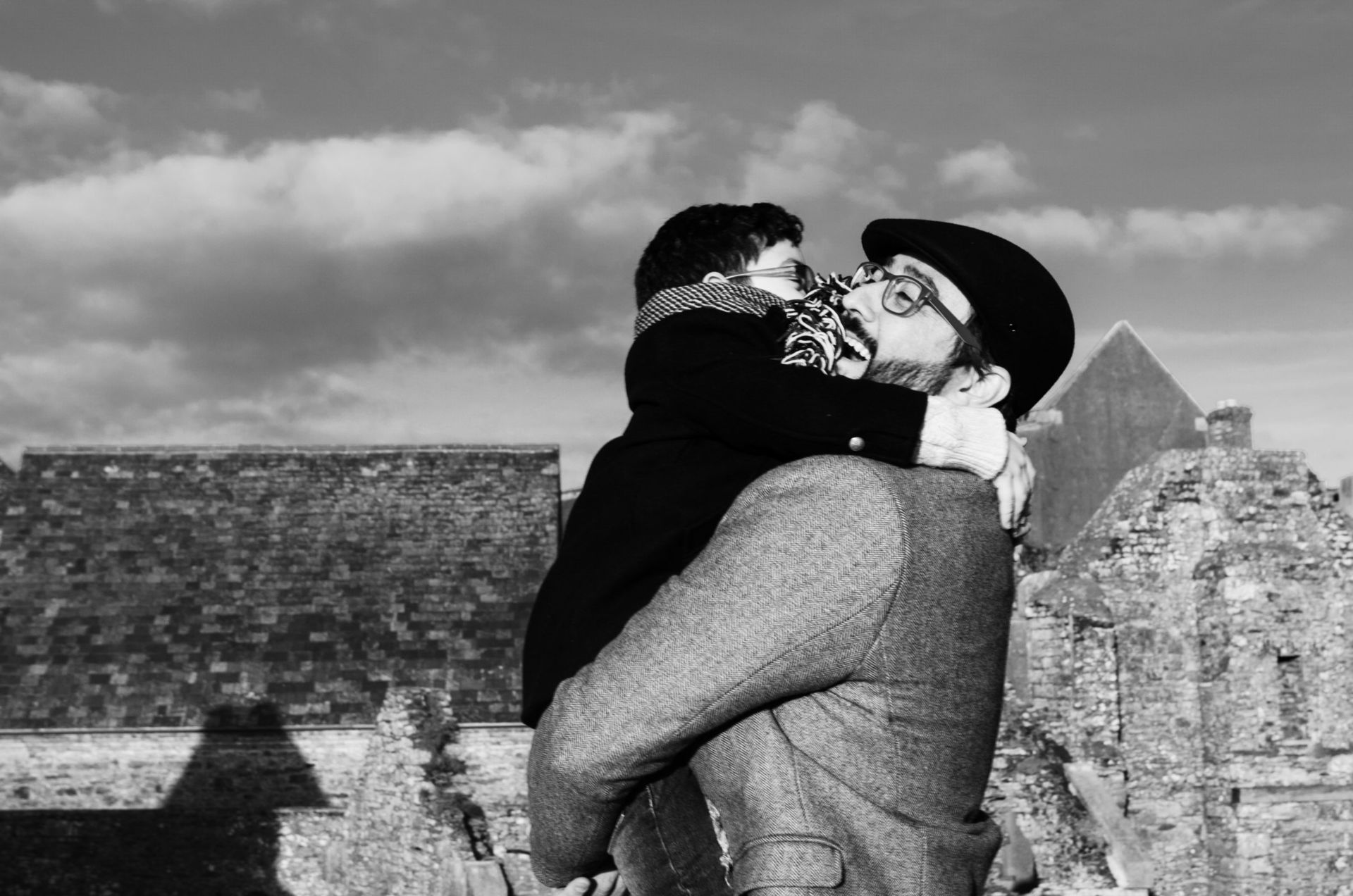 Foto A family walk in Charles Fort in Kinsale. Foto A family walk in Charles Fort in Kinsale. - Imagem 16
