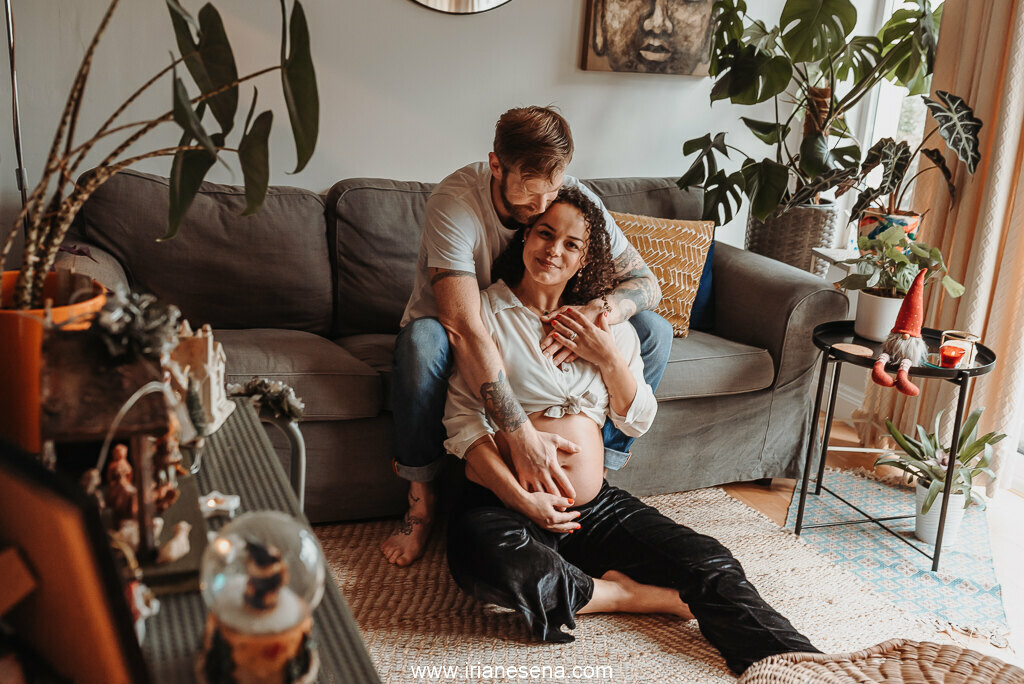 Lifestyle Maternity Photoshoot in Cork - at home session. Lifestyle Maternity Photoshoot in Cork - at home session.