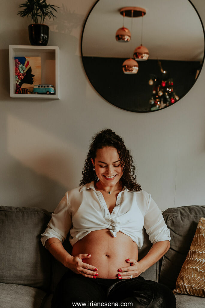 Foto Lifestyle Maternity photoshoot in Cork - at home session. Foto Lifestyle Maternity photoshoot in Cork - at home session. - Imagem 0